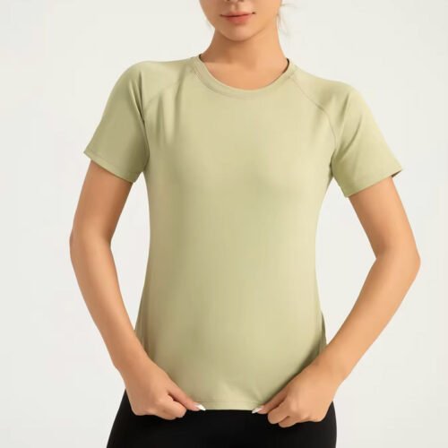 Quick Dry Seamless Polyester Sports T-Shirt - Sportswear - 香港鴻奇實業有限公司